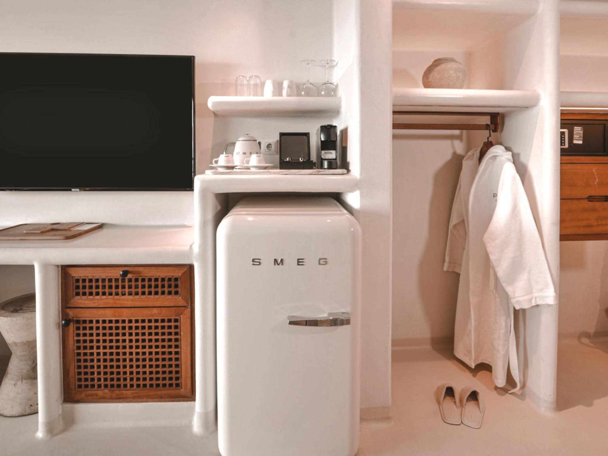 Perios Beach House - Adults Only تورونشْ المظهر الخارجي الصورة