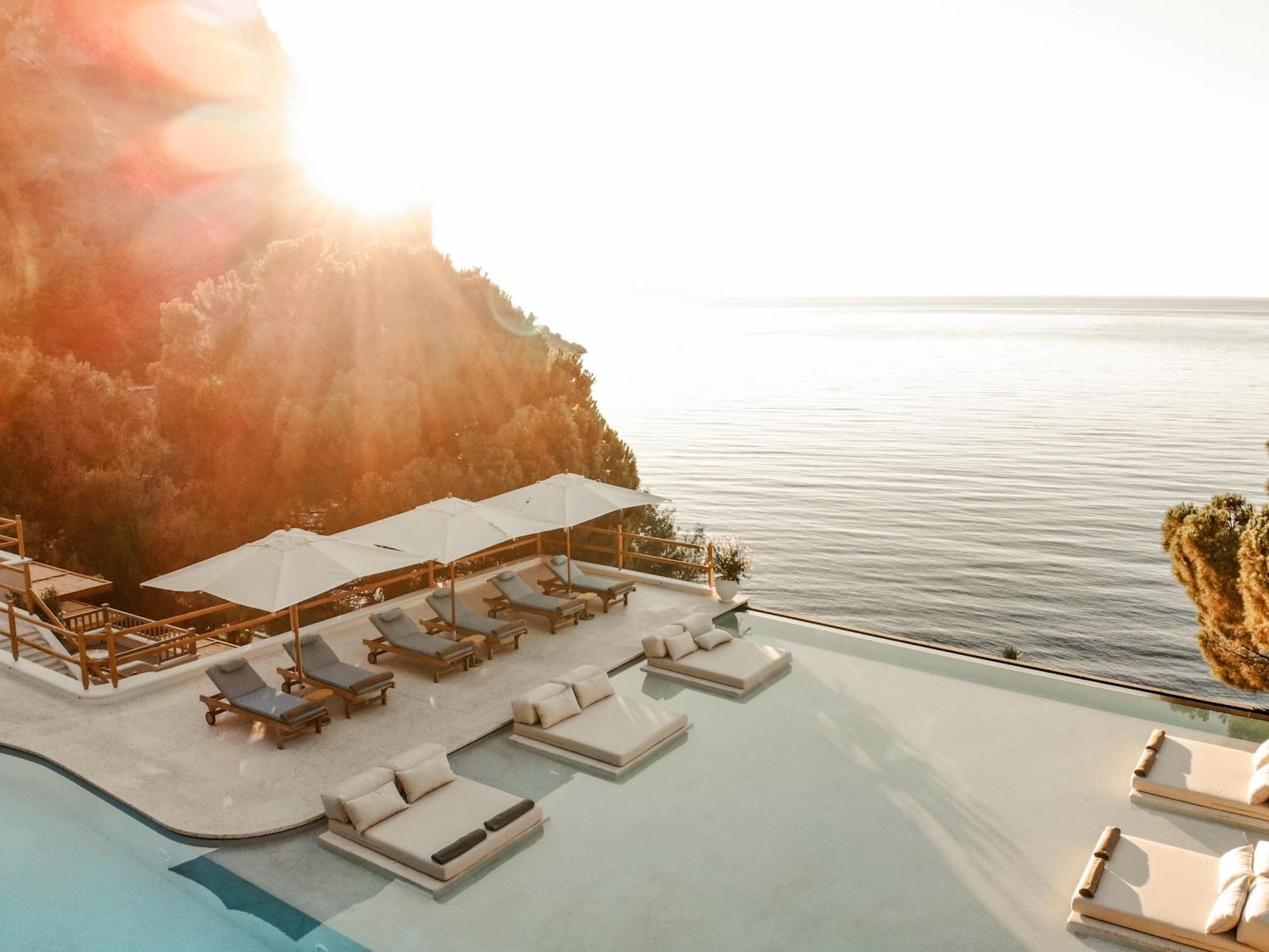 Perios Beach House - Adults Only تورونشْ المظهر الخارجي الصورة